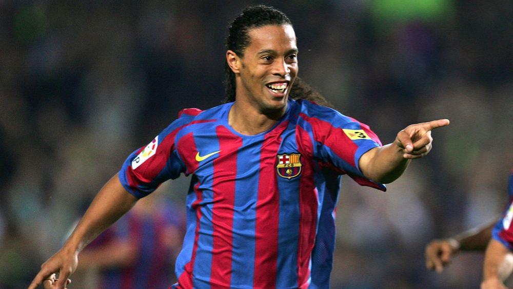 ronaldinho-cropped_1nsieiiy254011d58qieaiq0f5.jpg