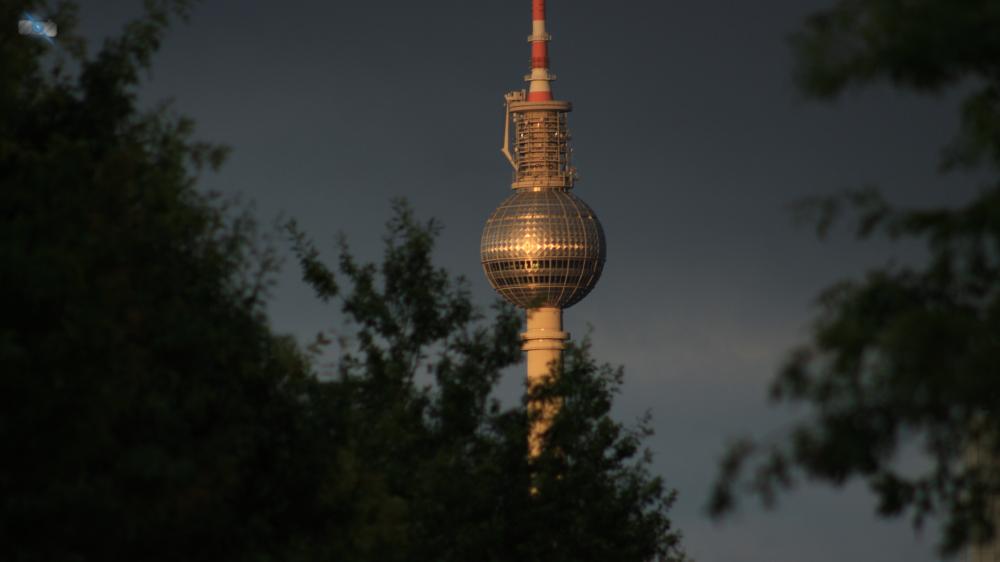 5987072e2b0ea_BerlinFernsehturm2.thumb.JPG.4e0a9752a9da218b7aa2f9a339126a57.JPG